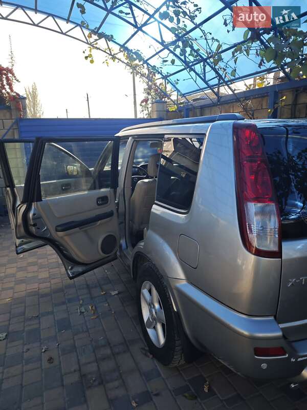 Внедорожник / Кроссовер Nissan X-Trail 2003 в Одессе фото 8 Внедорожник / Кроссовер Nissan X-Trail 2003 в Одессе