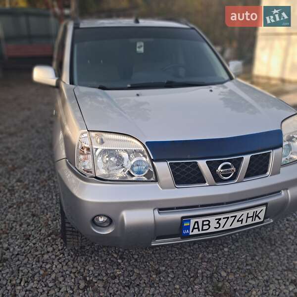 Позашляховик / Кросовер Nissan X-Trail 2006 в Могилів-Подільському