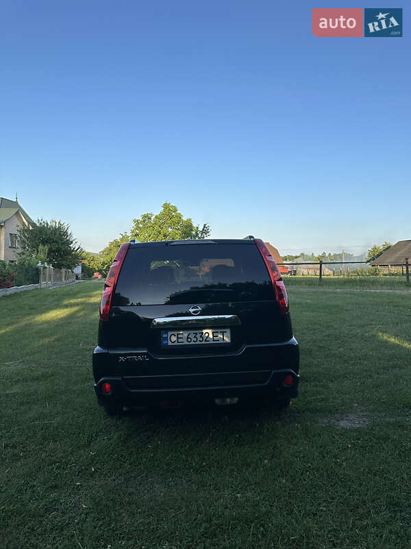 Внедорожник / Кроссовер Nissan X-Trail 2008 в Черновцах