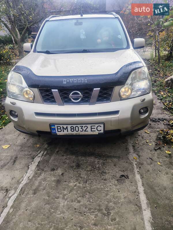 Внедорожник / Кроссовер Nissan X-Trail 2008 в Ромнах