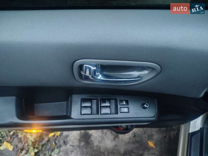 Внедорожник / Кроссовер Nissan X-Trail 2008 в Ромнах