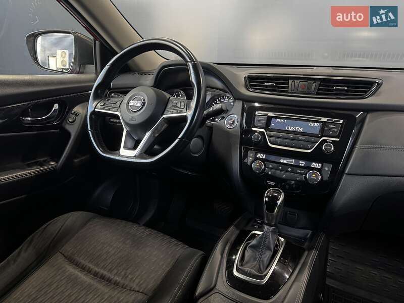 Позашляховик / Кросовер Nissan X-Trail 2018 в Києві