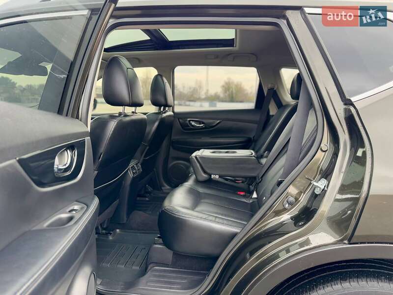 Позашляховик / Кросовер Nissan X-Trail 2017 в Києві фото 25 Позашляховик / Кросовер Nissan X-Trail 2017 в Києві