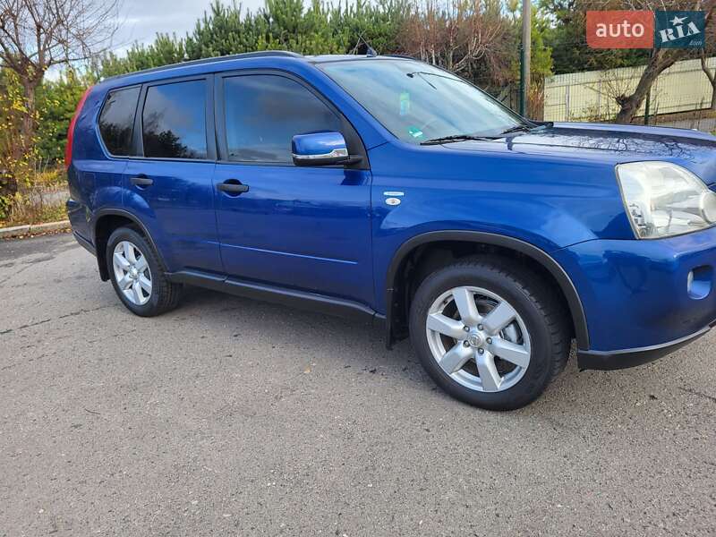 Внедорожник / Кроссовер Nissan X-Trail 2007 в Хмельницком