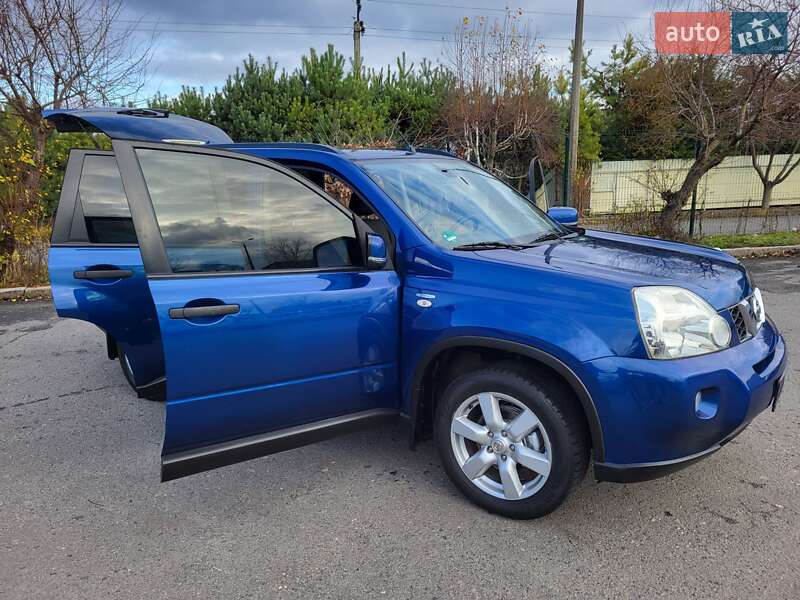 Внедорожник / Кроссовер Nissan X-Trail 2007 в Хмельницком