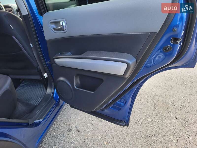 Внедорожник / Кроссовер Nissan X-Trail 2007 в Хмельницком