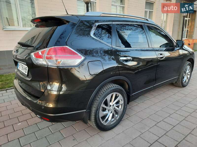 Внедорожник / Кроссовер Nissan X-Trail 2016 в Виннице