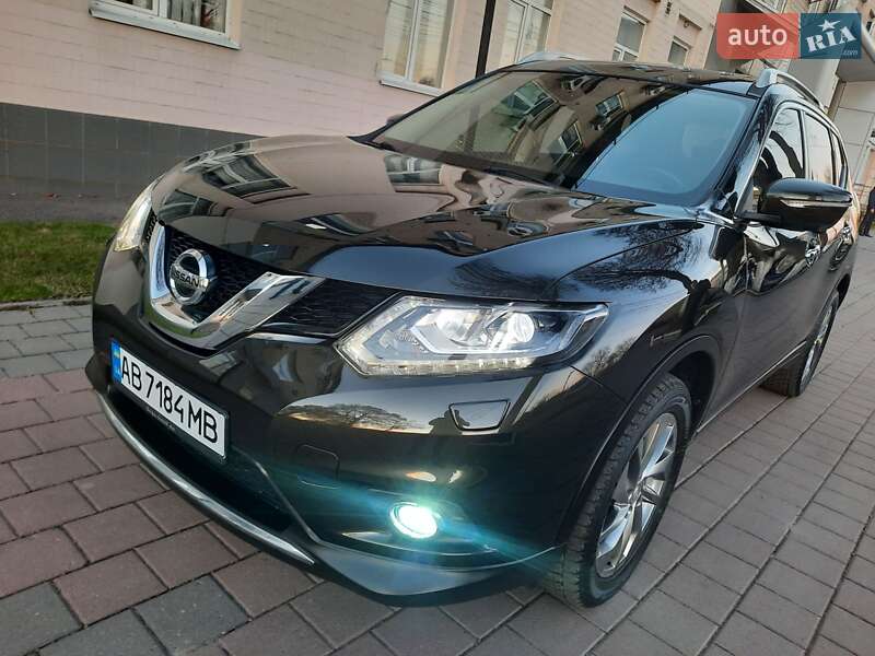 Внедорожник / Кроссовер Nissan X-Trail 2016 в Виннице