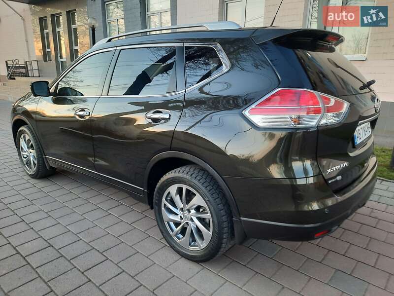 Внедорожник / Кроссовер Nissan X-Trail 2016 в Виннице