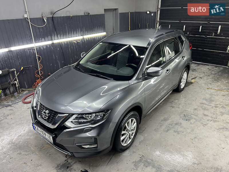 Внедорожник / Кроссовер Nissan X-Trail 2019 в Ирпене