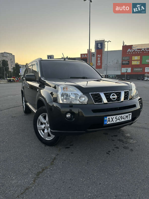Внедорожник / Кроссовер Nissan X-Trail 2008 в Харькове
