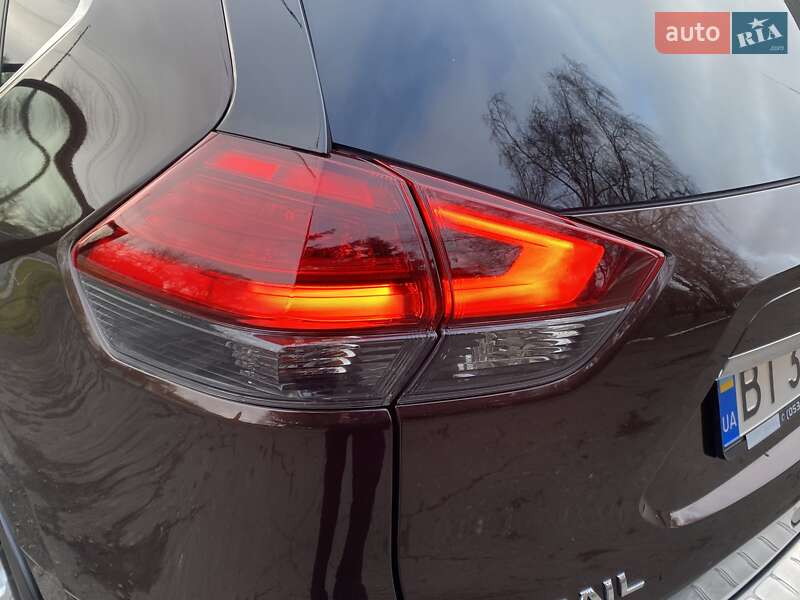 Внедорожник / Кроссовер Nissan X-Trail 2021 в Ромнах