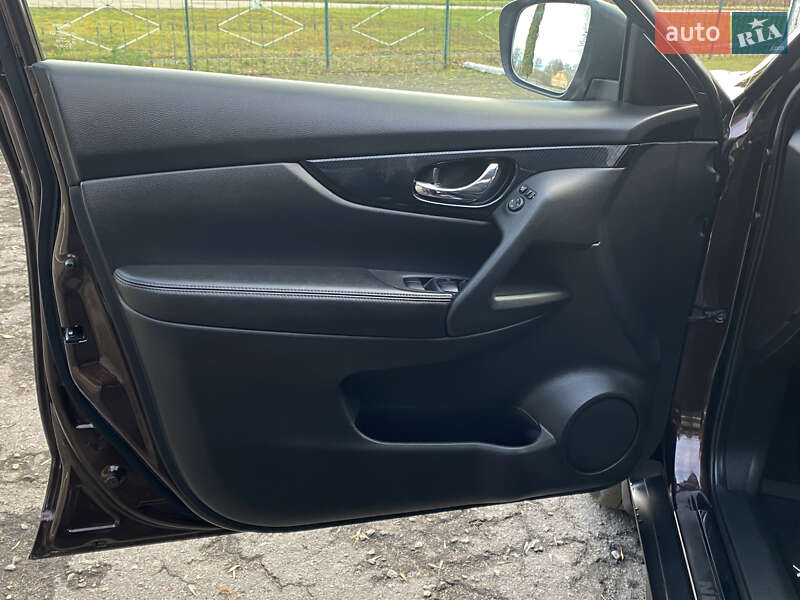 Внедорожник / Кроссовер Nissan X-Trail 2021 в Ромнах