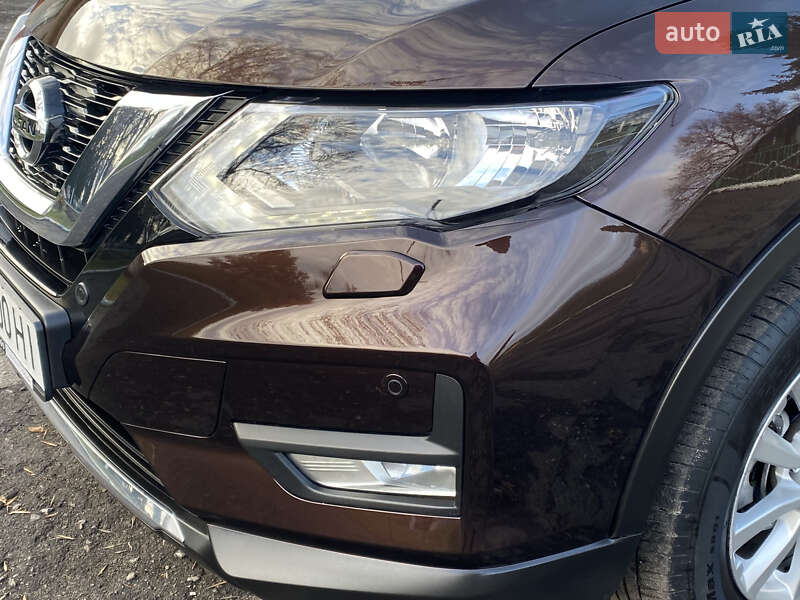 Внедорожник / Кроссовер Nissan X-Trail 2021 в Ромнах