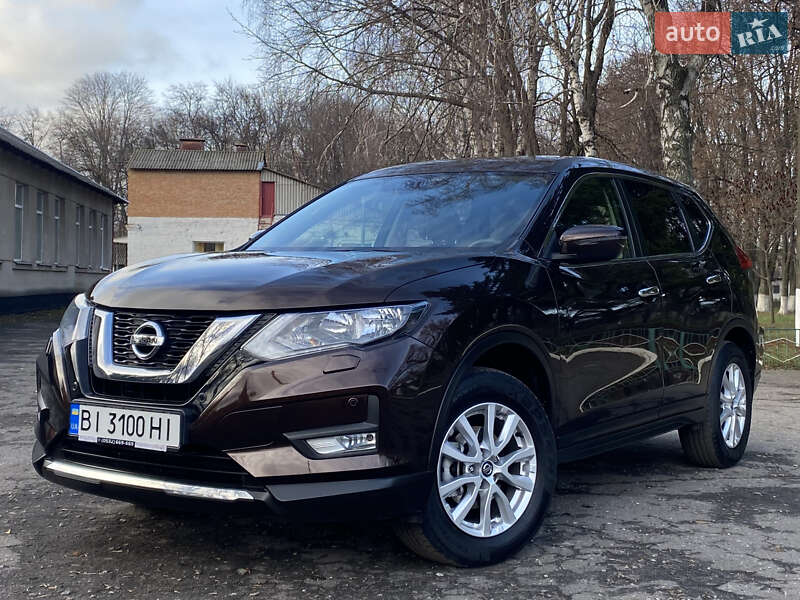 Внедорожник / Кроссовер Nissan X-Trail 2021 в Ромнах