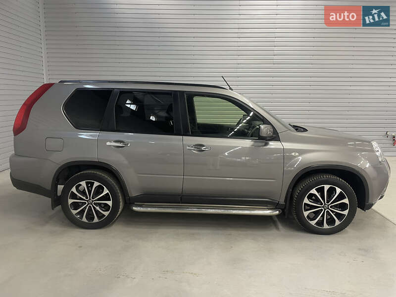 Внедорожник / Кроссовер Nissan X-Trail 2012 в Стрые