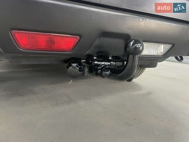 Внедорожник / Кроссовер Nissan X-Trail 2012 в Стрые