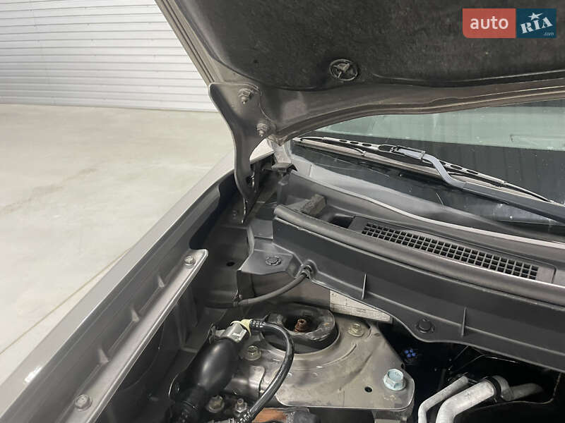 Внедорожник / Кроссовер Nissan X-Trail 2012 в Стрые