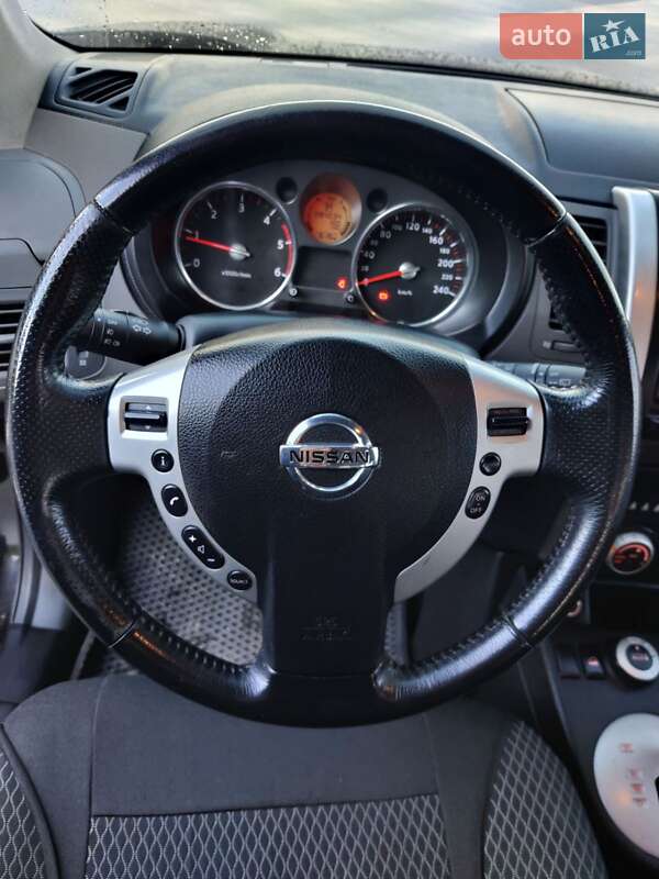 Позашляховик / Кросовер Nissan X-Trail 2008 в Вінниці