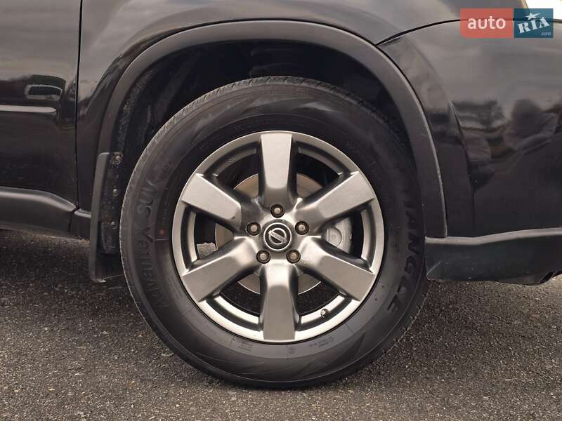 Внедорожник / Кроссовер Nissan X-Trail 2008 в Хмельницком