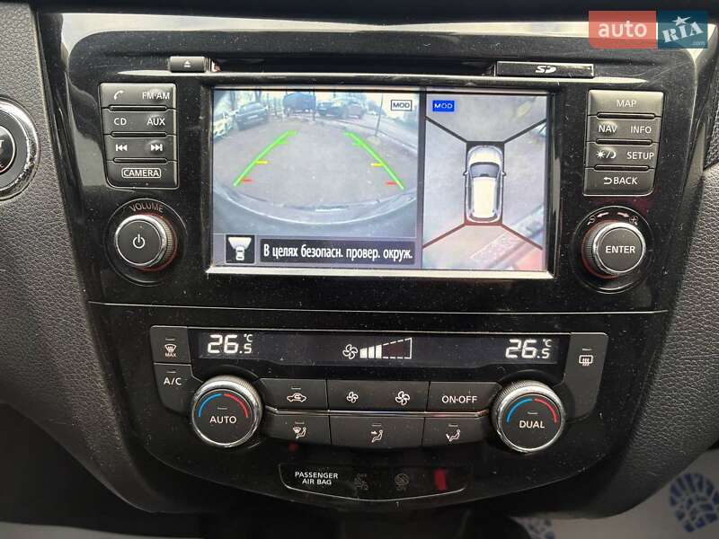 Внедорожник / Кроссовер Nissan X-Trail 2016 в Виннице