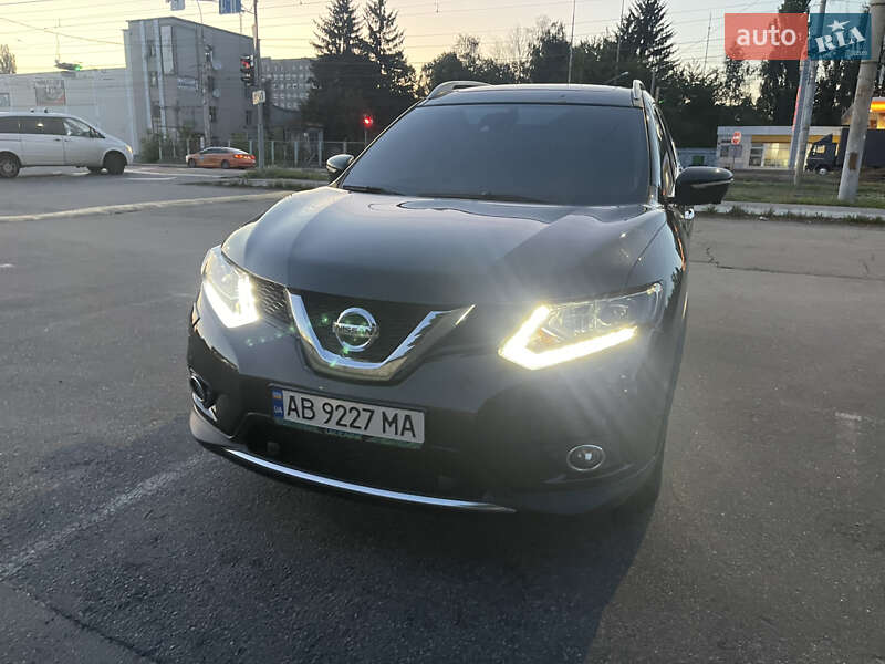 Позашляховик / Кросовер Nissan X-Trail 2014 в Вінниці фото 5 Позашляховик / Кросовер Nissan X-Trail 2014 в Вінниці