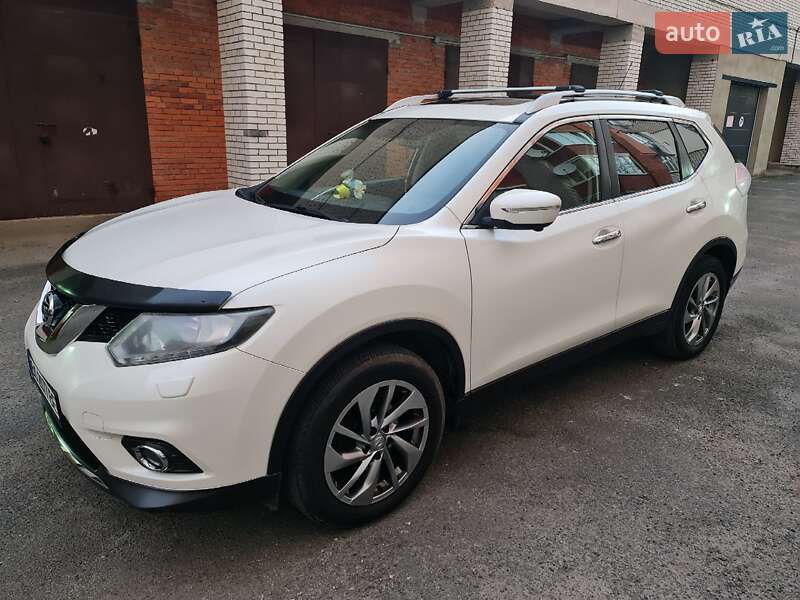 Внедорожник / Кроссовер Nissan X-Trail 2014 в Тернополе