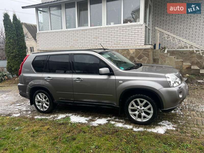 Внедорожник / Кроссовер Nissan X-Trail 2009 в Харькове