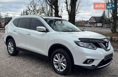 Внедорожник / Кроссовер Nissan X-Trail 2016 в Ахтырке