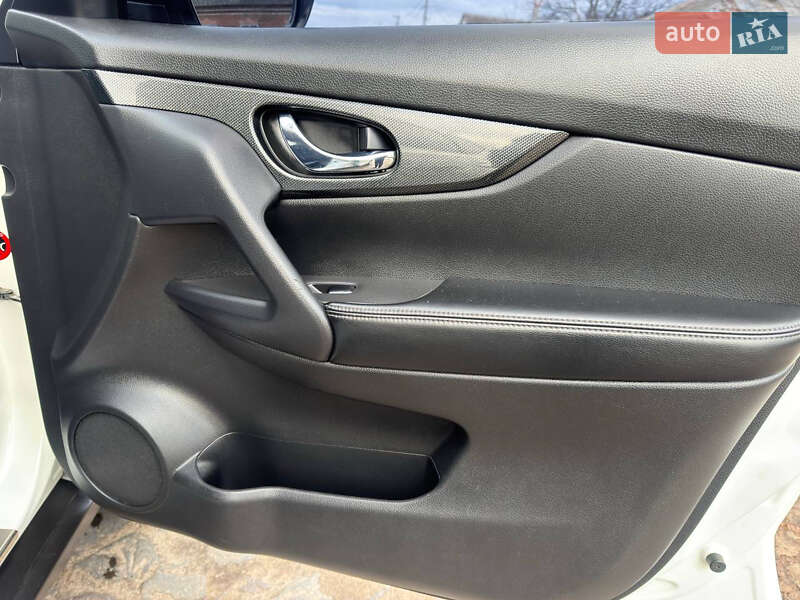 Внедорожник / Кроссовер Nissan X-Trail 2016 в Ахтырке фото 45 Внедорожник / Кроссовер Nissan X-Trail 2016 в Ахтырке