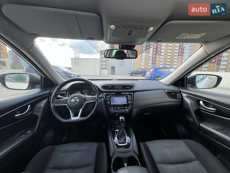 Внедорожник / Кроссовер Nissan X-Trail 2018 в Киеве