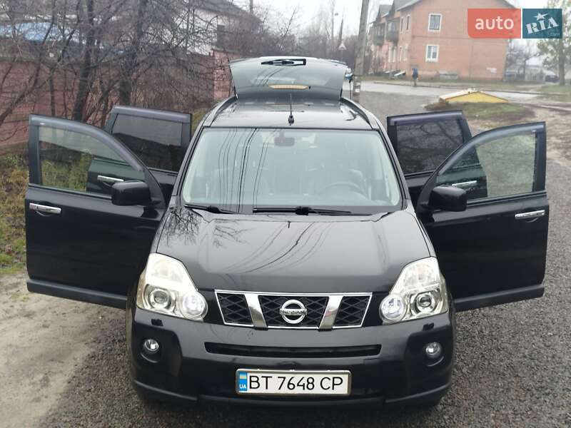 Позашляховик / Кросовер Nissan X-Trail 2007 в Харкові