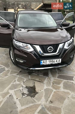 Внедорожник / Кроссовер Nissan X-Trail 2021 в Воловце