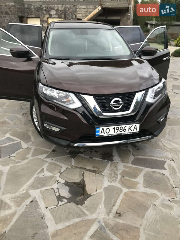 Nissan X-Trail 2021