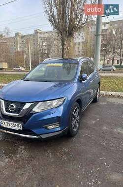 Внедорожник / Кроссовер Nissan X-Trail 2017 в Харькове