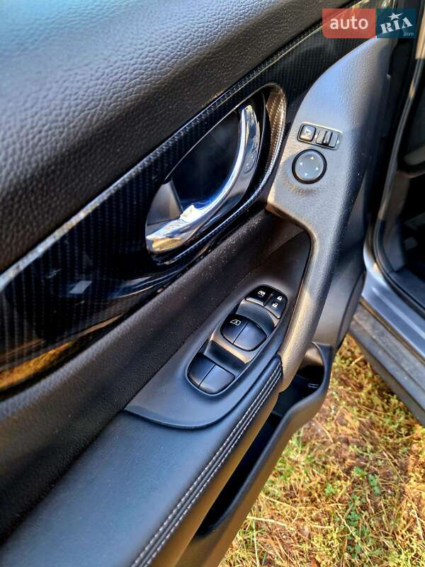 Внедорожник / Кроссовер Nissan X-Trail 2018 в Сумах