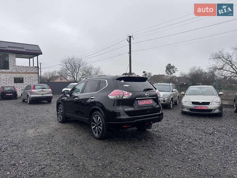 Внедорожник / Кроссовер Nissan X-Trail 2015 в Звенигородке