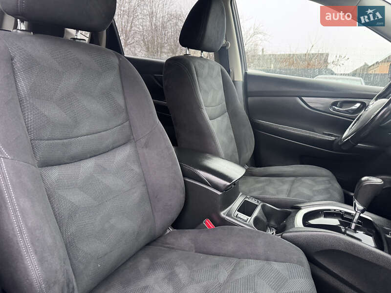 Внедорожник / Кроссовер Nissan X-Trail 2015 в Звенигородке