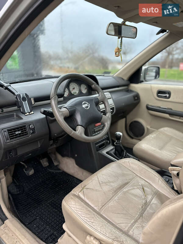 Позашляховик / Кросовер Nissan X-Trail 2003 в Миколаєві