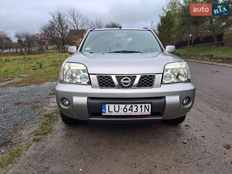 Внедорожник / Кроссовер Nissan X-Trail 2006 в Ровно