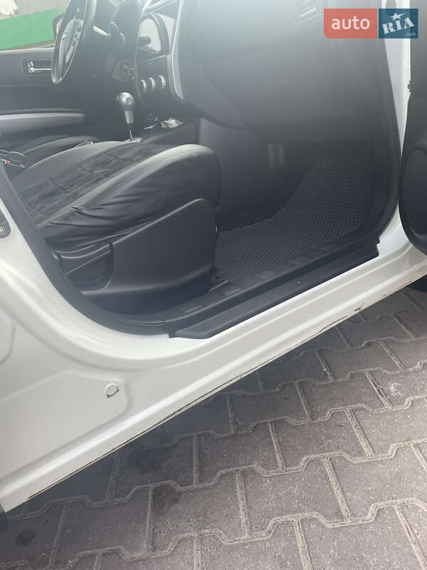 Внедорожник / Кроссовер Nissan X-Trail 2013 в Ивано-Франковске