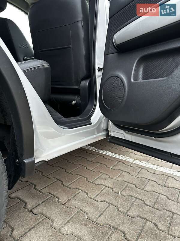 Внедорожник / Кроссовер Nissan X-Trail 2012 в Киеве фото 17 Внедорожник / Кроссовер Nissan X-Trail 2012 в Киеве