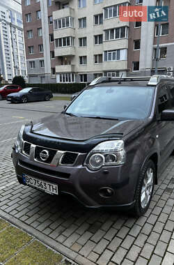 Внедорожник / Кроссовер Nissan X-Trail 2012 в Львове