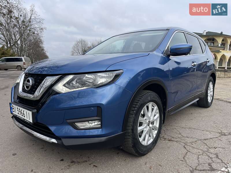 Позашляховик / Кросовер Nissan X-Trail 2017 в Києві
