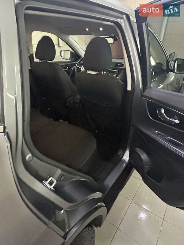 Внедорожник / Кроссовер Nissan X-Trail 2020 в Умани