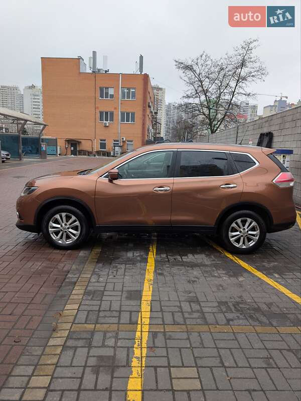 Nissan X-Trail 2014