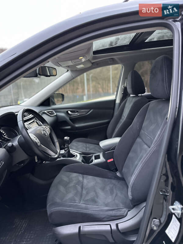 Внедорожник / Кроссовер Nissan X-Trail 2015 в Тернополе фото 103 Внедорожник / Кроссовер Nissan X-Trail 2015 в Тернополе