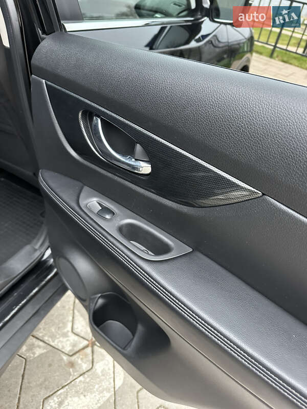 Внедорожник / Кроссовер Nissan X-Trail 2015 в Тернополе фото 116 Внедорожник / Кроссовер Nissan X-Trail 2015 в Тернополе