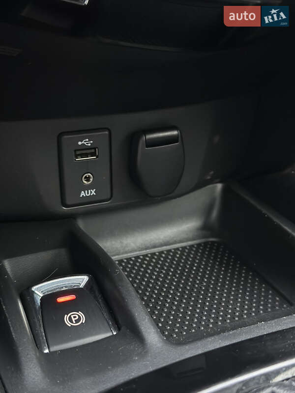 Внедорожник / Кроссовер Nissan X-Trail 2015 в Тернополе фото 120 Внедорожник / Кроссовер Nissan X-Trail 2015 в Тернополе