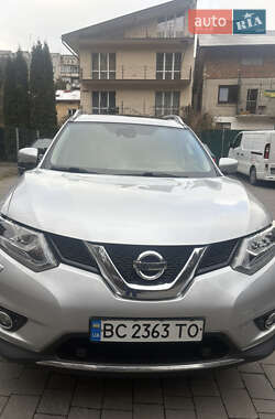 Позашляховик / Кросовер Nissan X-Trail 2017 в Львові